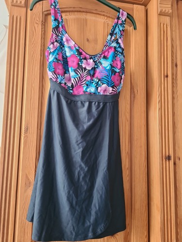 Badekleid cup c - badekleid, 40,