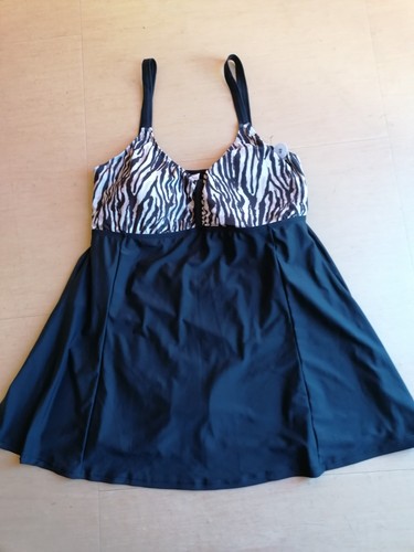 Badekleid neu und mit - und,