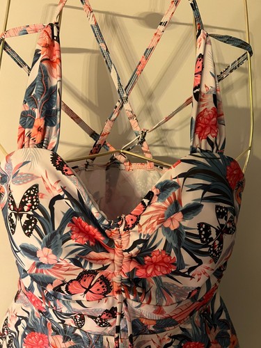 Badekleid tankini mit shorts - tankini,